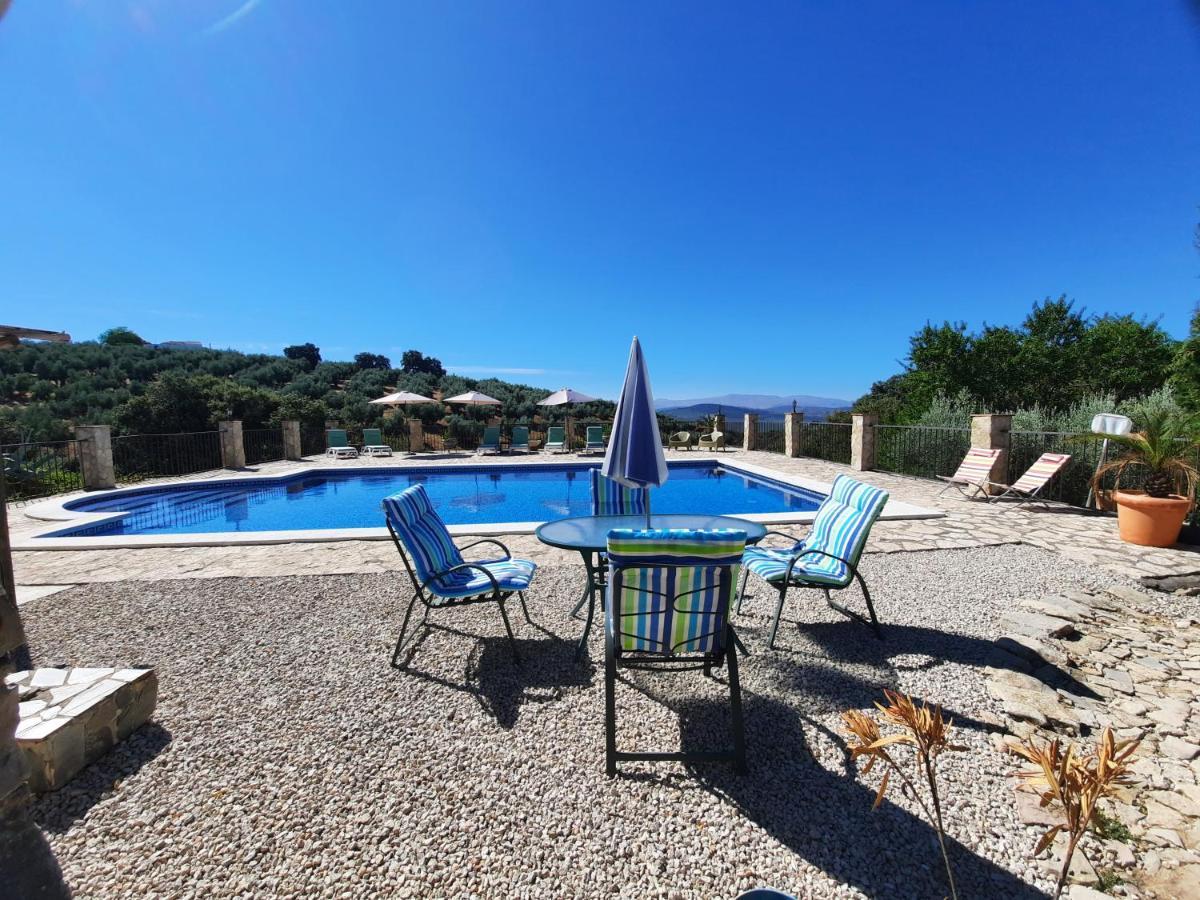 Hacienda La Buena Vida B&B En Appartementen Casita La Bruja Algarinejo Luaran gambar