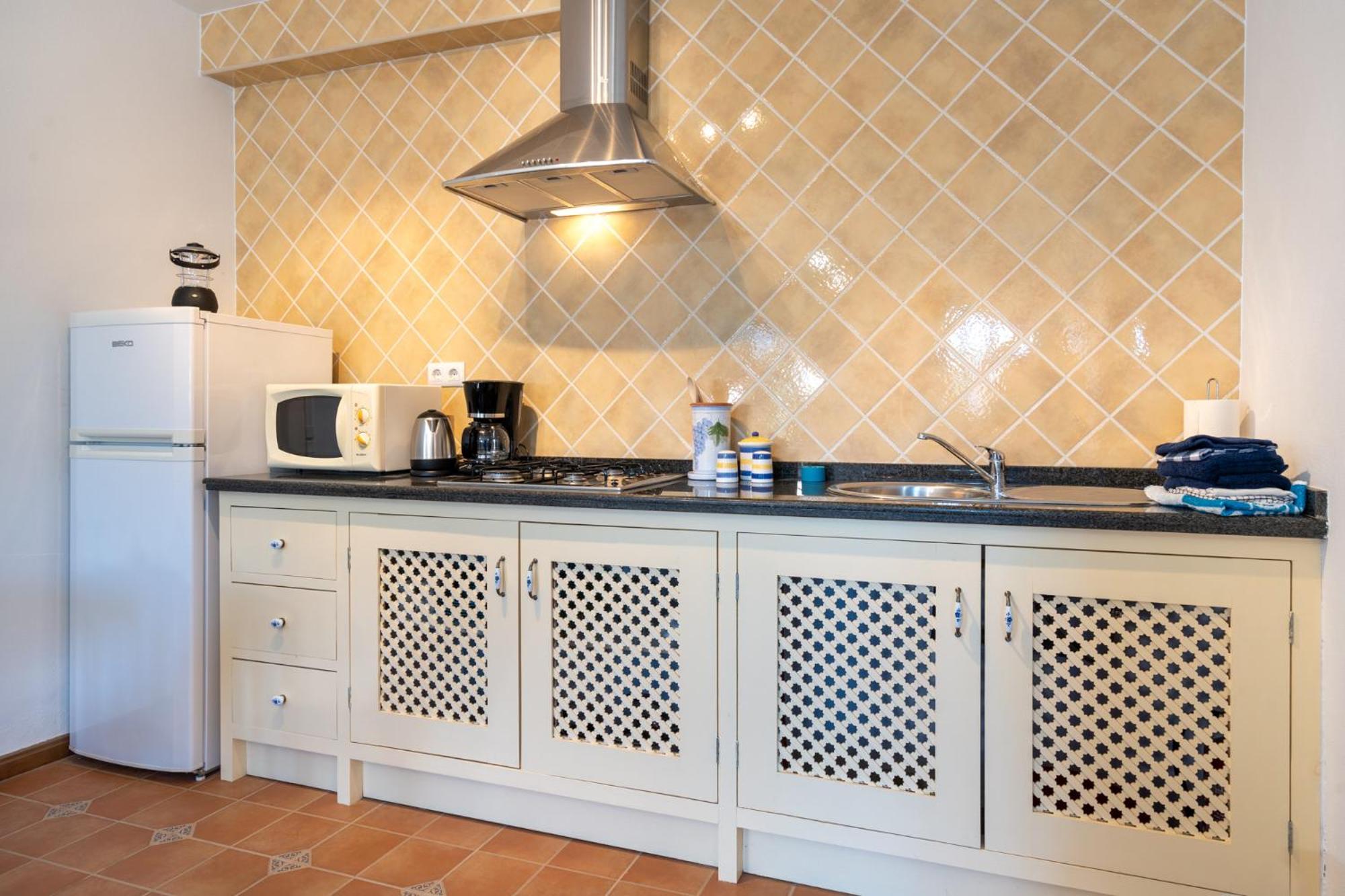 Hacienda La Buena Vida B&B En Appartementen Casita La Bruja Algarinejo Bilik gambar